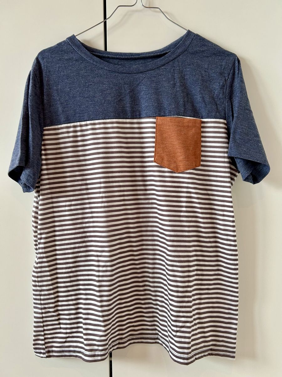 T-shirts: T-Shirt – D'occasion à Jona par caro_schaf