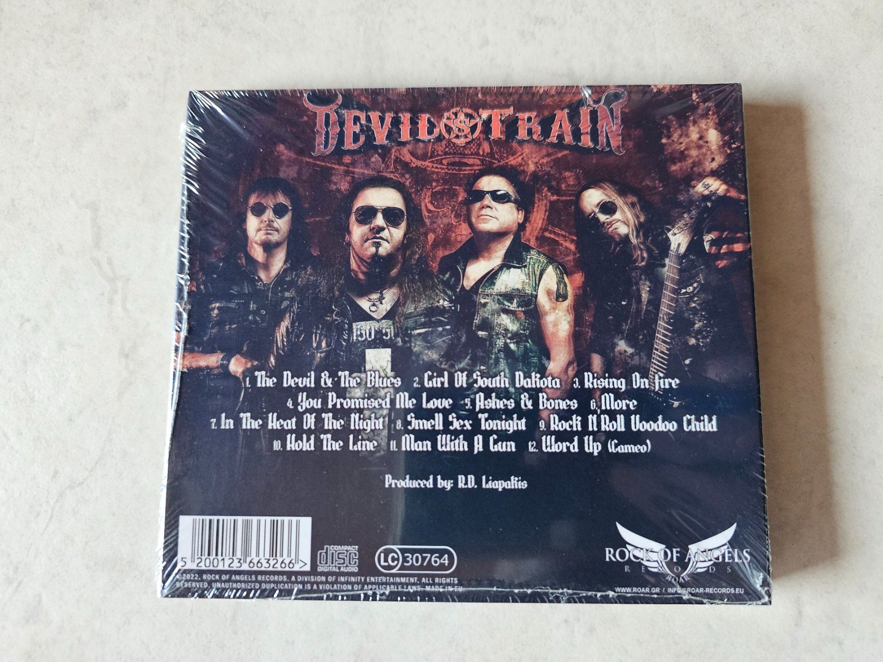 CDs: Devil's Train  -  Ashes & Bones  /  Fabrikneu – Neuf avec emballage d'origine à Schneisingen par backstore24 1