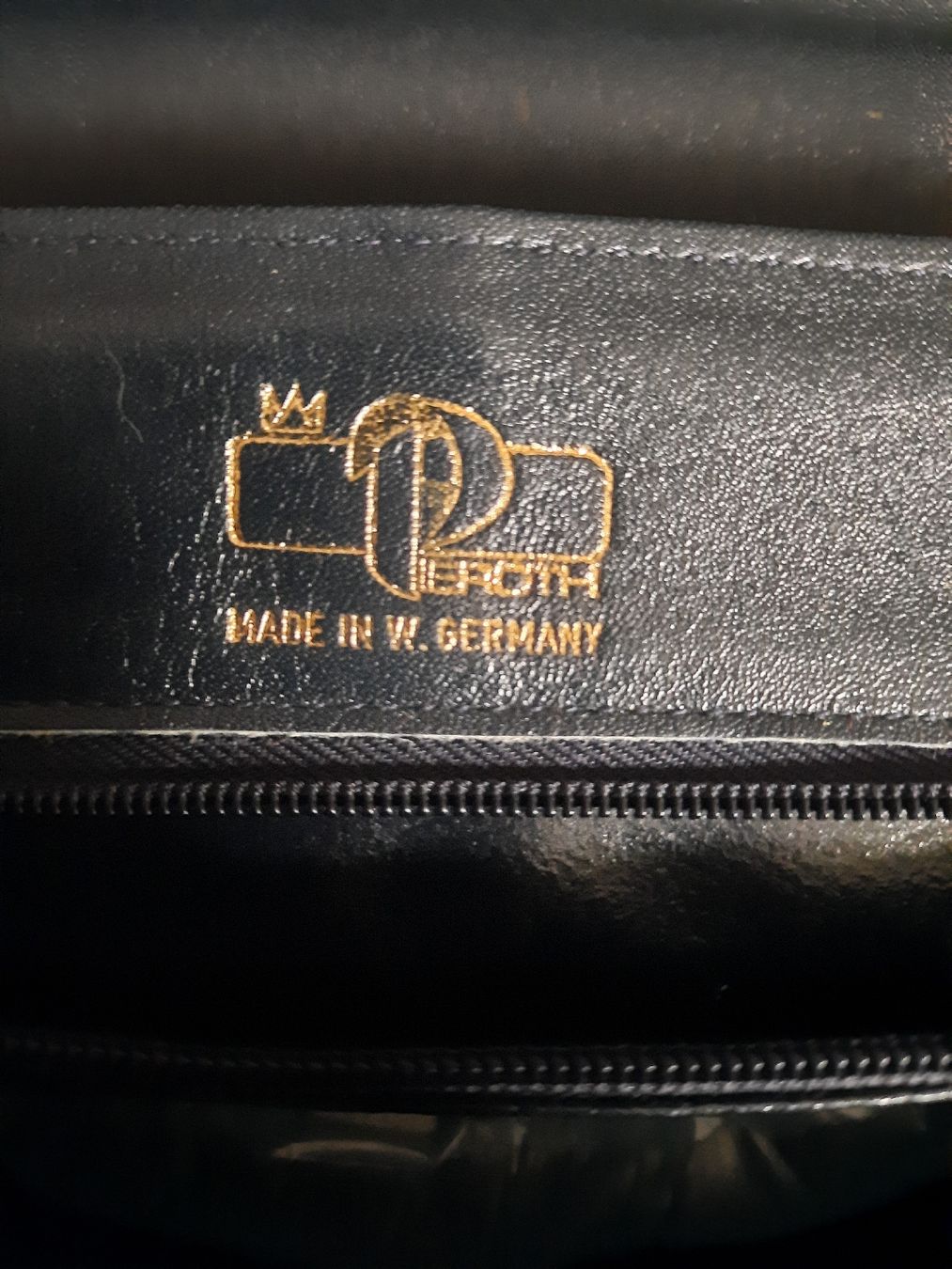 Taschen für Damen: Borsa Vintage in pelle – Gebraucht aus Biasca von Old_6blh 2