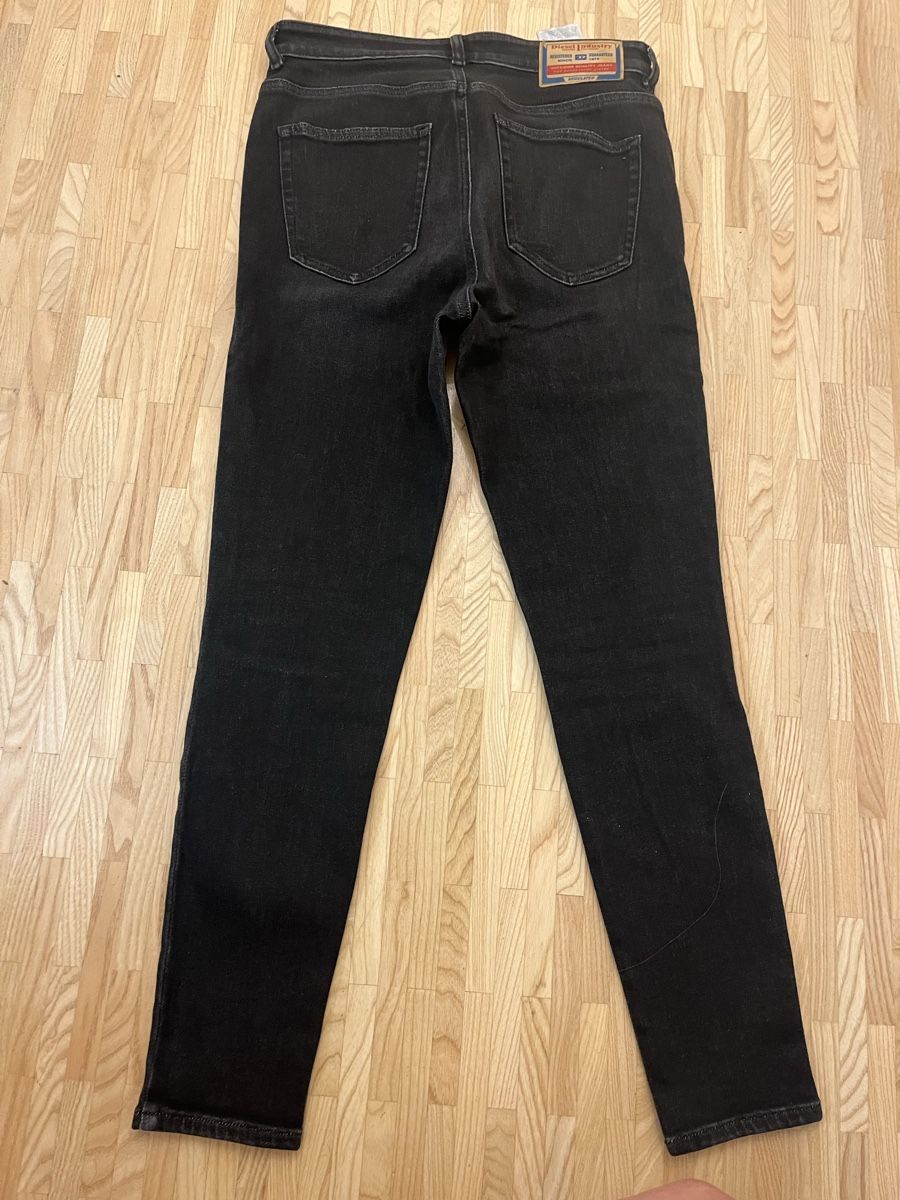 Diesel Jeans: Diesel Jeans – Usato da St. Gallen venduto da elli18 4