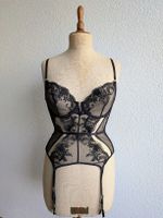 Bluebella Black Corset Set Size 32DD/70E Lace