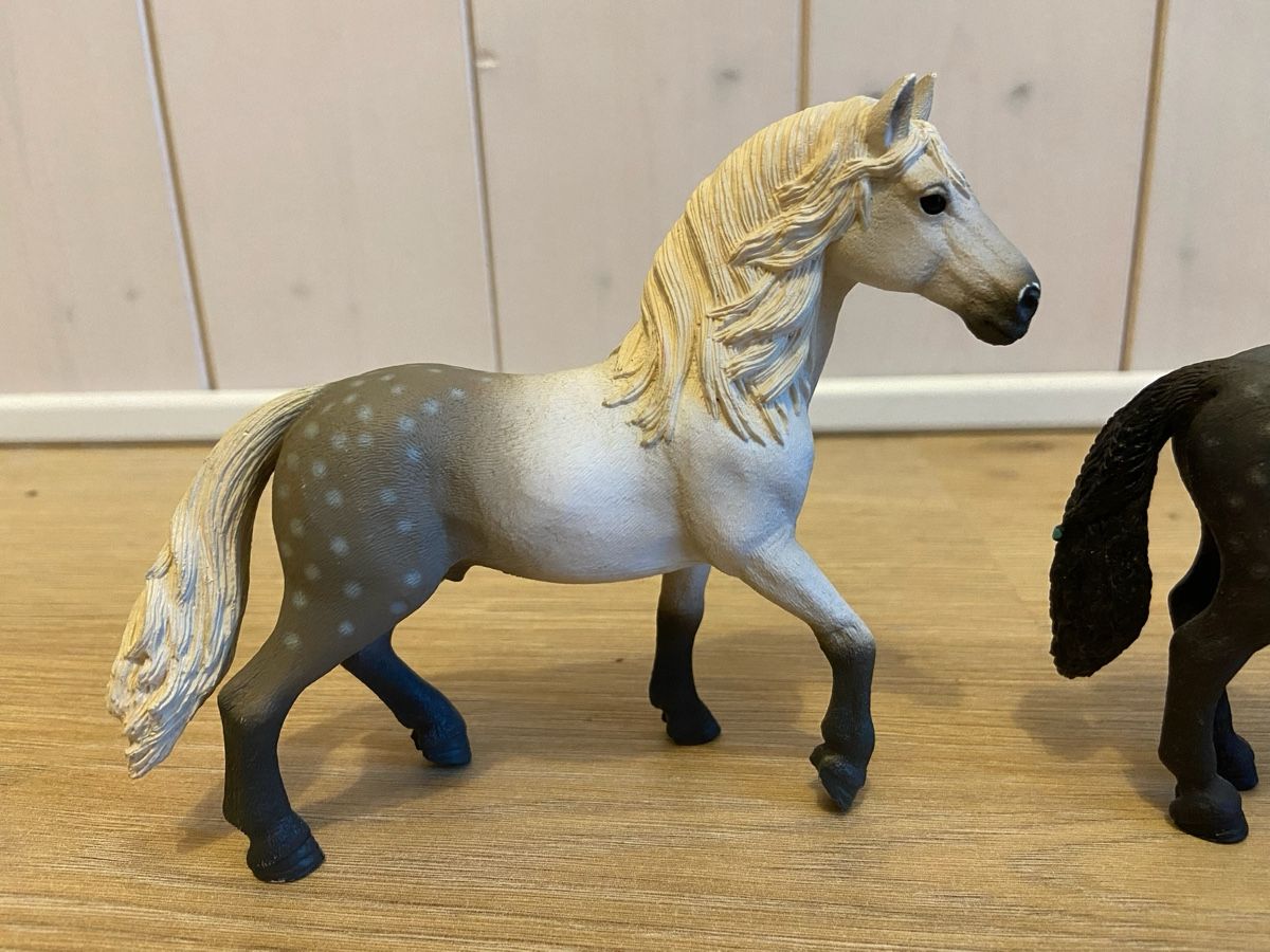 Schleich Spielzeuge: Schleich Pferde 2er Set  – Gebraucht aus Hausen am Albis von Hannavgr 1