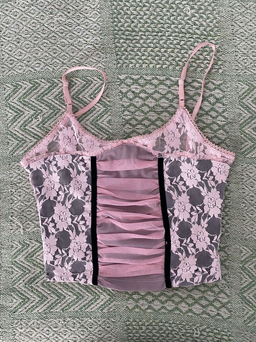 Top: Rosa Sommer Spitzentop – Usato da Spiegel b. Bern venduto da ano_tc7y
