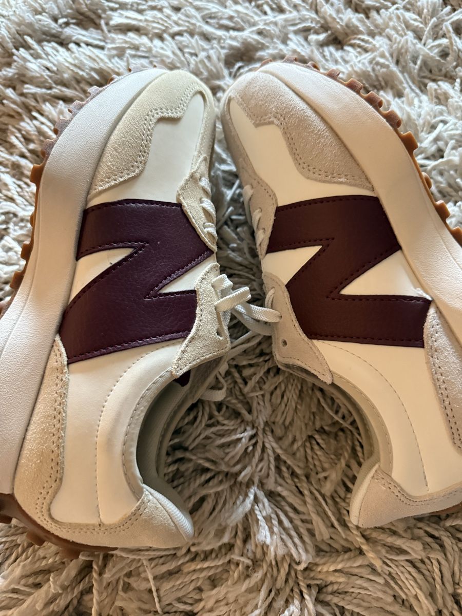New Balance Scarpe da donna: New Balance 327 – Nuovo e nell'imballaggio originale da Zürich venduto da Sebi.063