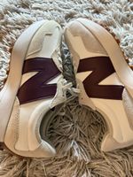New Balance 327