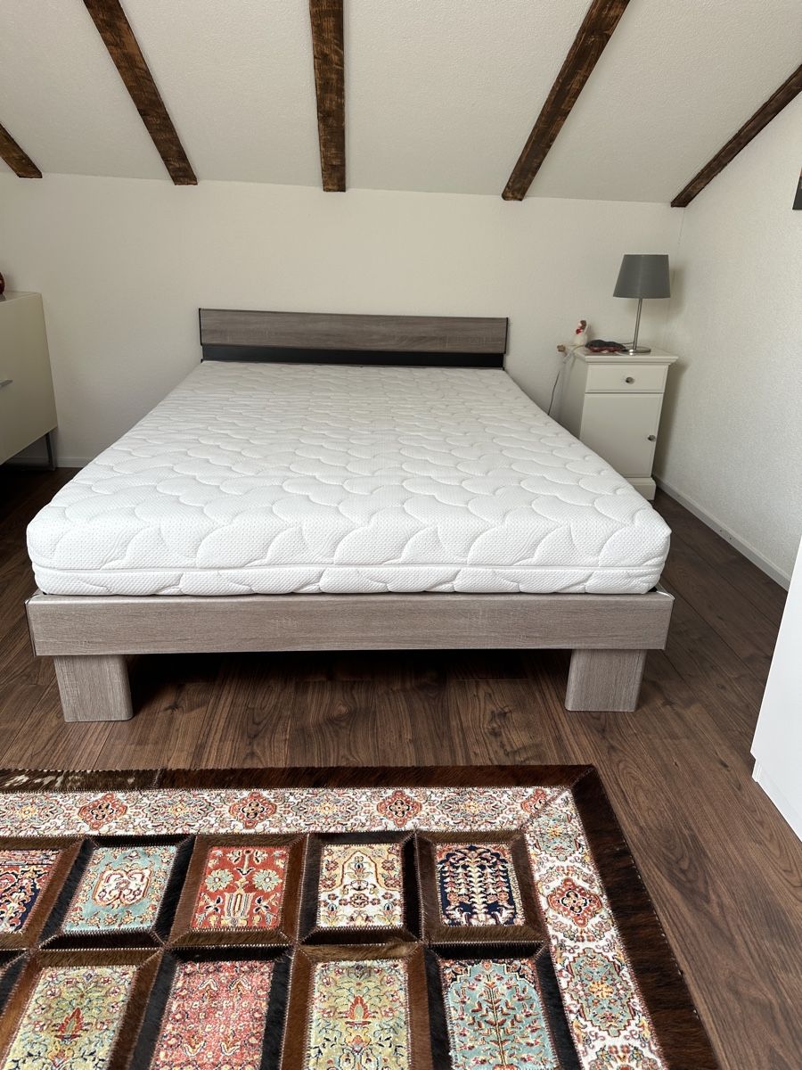 Letti: Bett 140 x 200 – Usato da Arth venduto da ravanuzo1