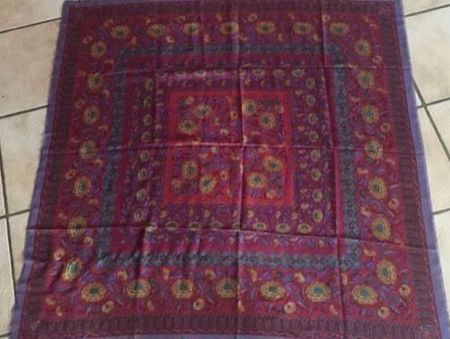 Sehr schönes Foulard / Schal - 115 x 115 cm - Neuwertig