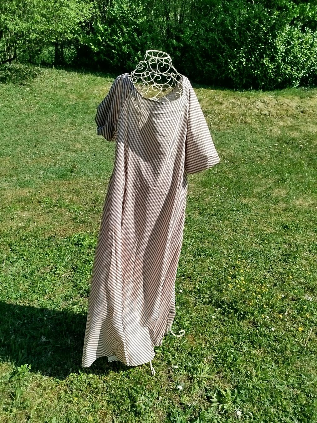 Kleider: Sublime robe à rayures, couleur rose, taille XL – Neu und originalverpackt aus Porrentruy von Olifante 3