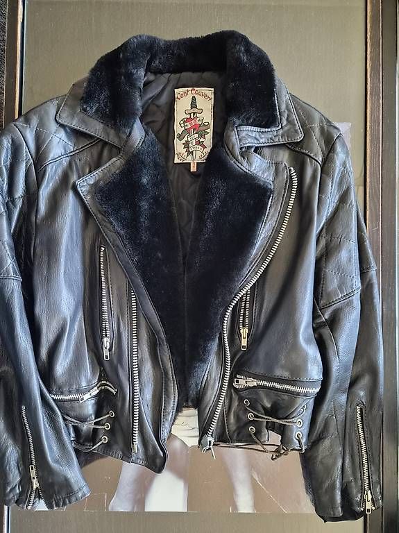 Jacken: Veste cuir  – Gebraucht aus Belmont-Lausanne von mastercheck 1