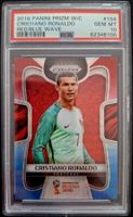 2018 PANINI WORLD CUP CRISTIANO RONALDO RED/BLUE WAVE PSA 10