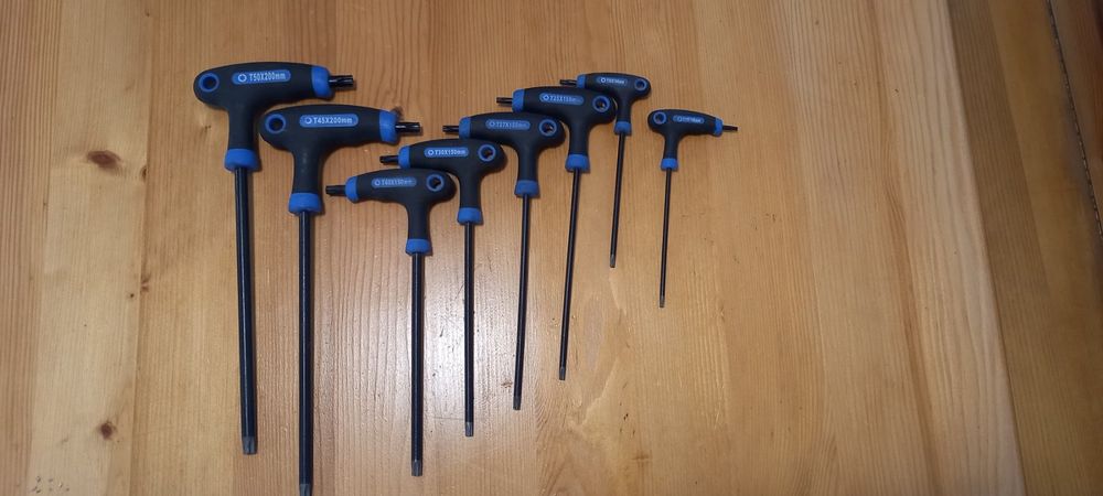 SKS GERMANY SET 3-teiliges Werkzeugset (Fahrradzubehör Bestehend Aus Reifenheber-Set, Mini-Luftpumpe Und Werkzeug-Multitool, Kleine Helfer Für Die Mountainbike-Tour