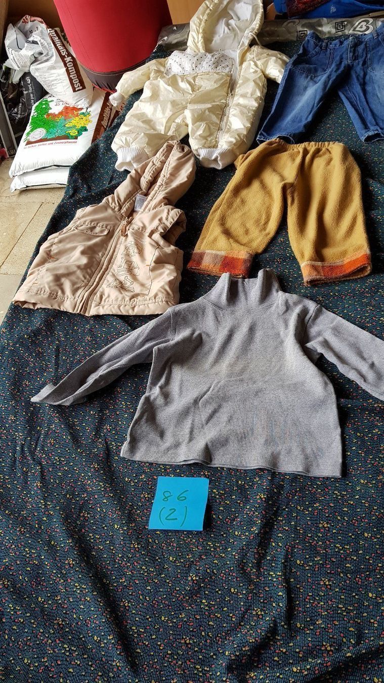 Lotti & Set di vestiti: Kinder Kleider – Usato da Busswil BE venduto da mauro1967 2