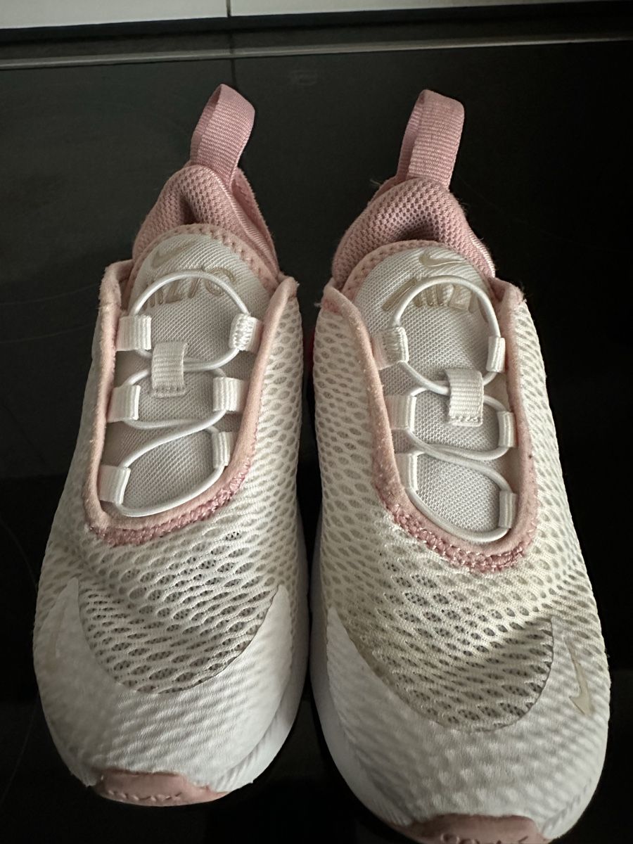 Nike Schuhe für Mädchen: Nike Schuhe  – Gebraucht aus Luzern von m.iannotta 1
