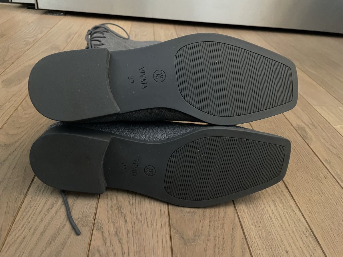 Scarpe da donna: Vivaia gray boots – Nuovo e nell'imballaggio originale da Zürich venduto da ayl_5wmh 3
