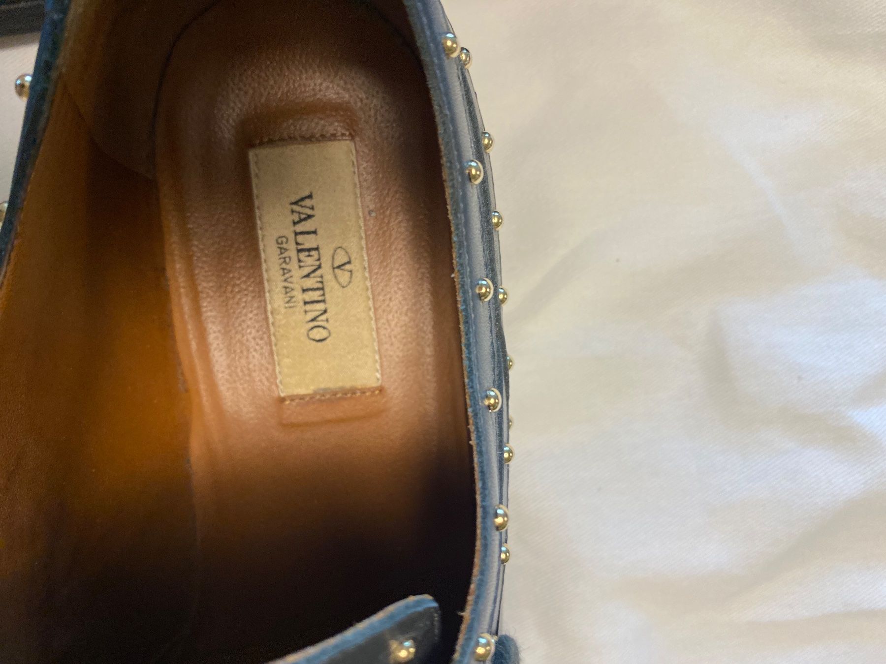 Valentino Damenschuhe: Boots von Valentino 40 – Gebraucht aus Adlikon b. Regensdorf von galaxandy 1