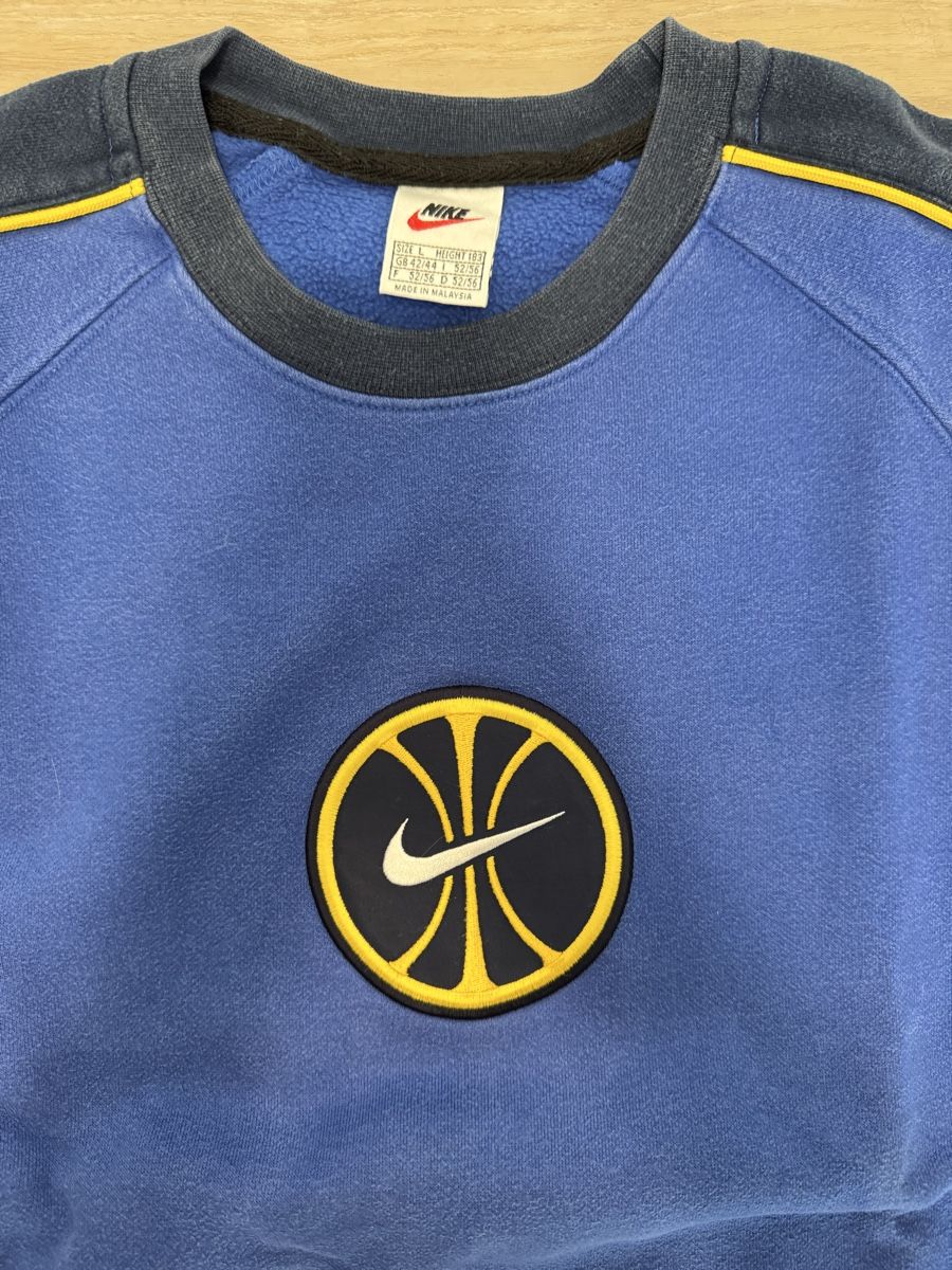 Nike Pullover & Sweatshirts: Vintage Nike Basketball Pulli blau, L – Gebraucht aus Maisprach von jokoundklaas 1