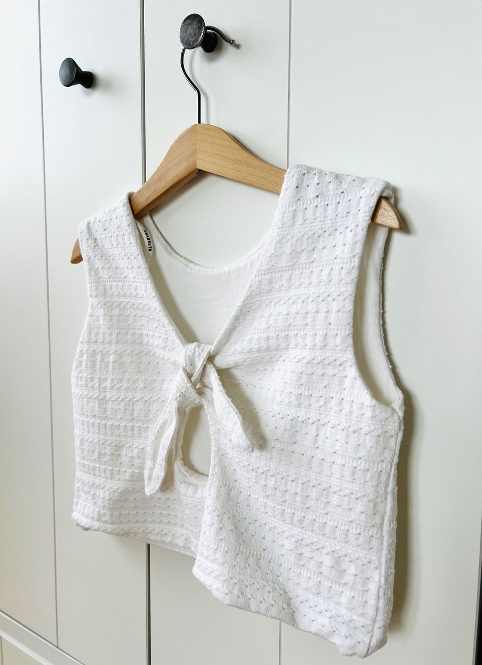Blusen, T-Shirts & Tops: Reserved 116 Top Bluse weiss – Gebraucht aus Burgdorf von rulan