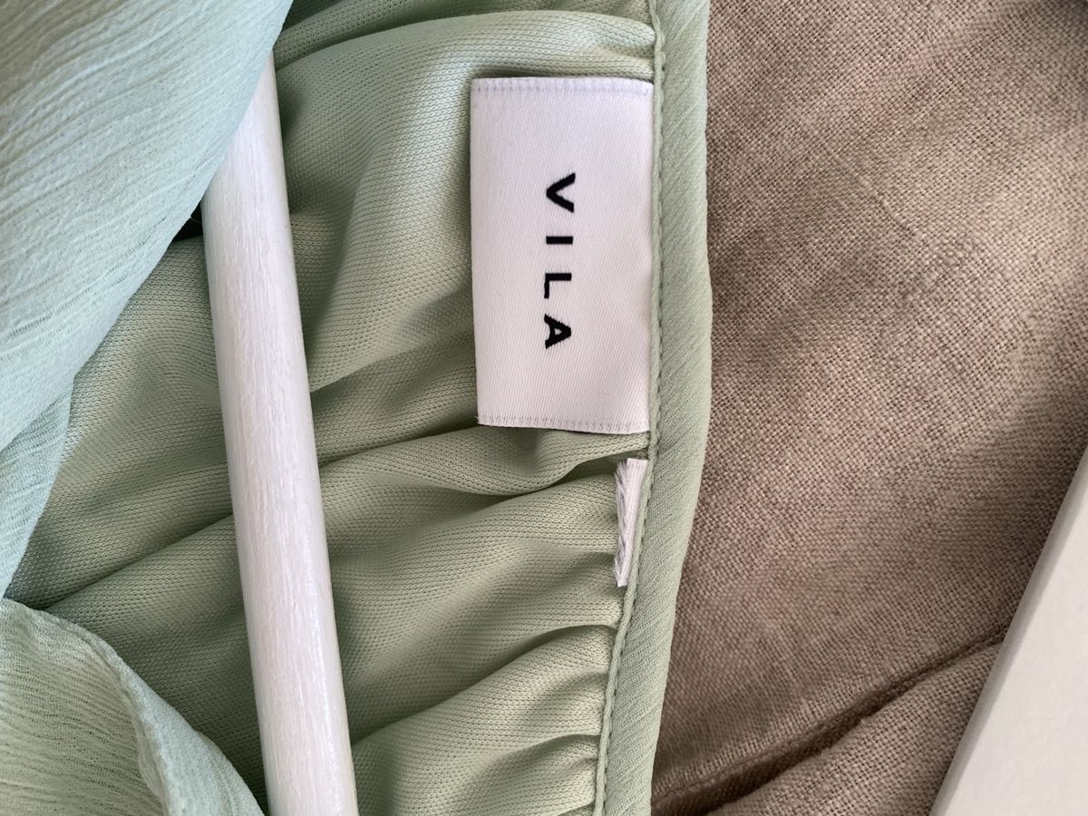Vila Camicette: VILA Chiffon Bluse, Gr. M, hellgrün – Usato da Chur venduto da KUMI2024 3