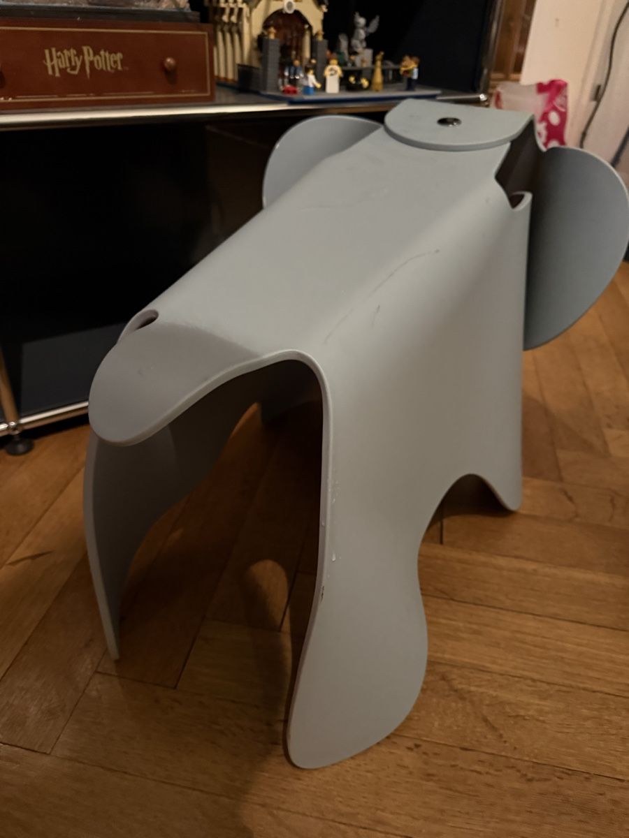 Vitra Sgabelli: Vitra Eames Elephant Hocker Kunststoff grau gebraucht – Nuovo (secondo la descrizione) da BASEL venduto da zum_schneugge 6