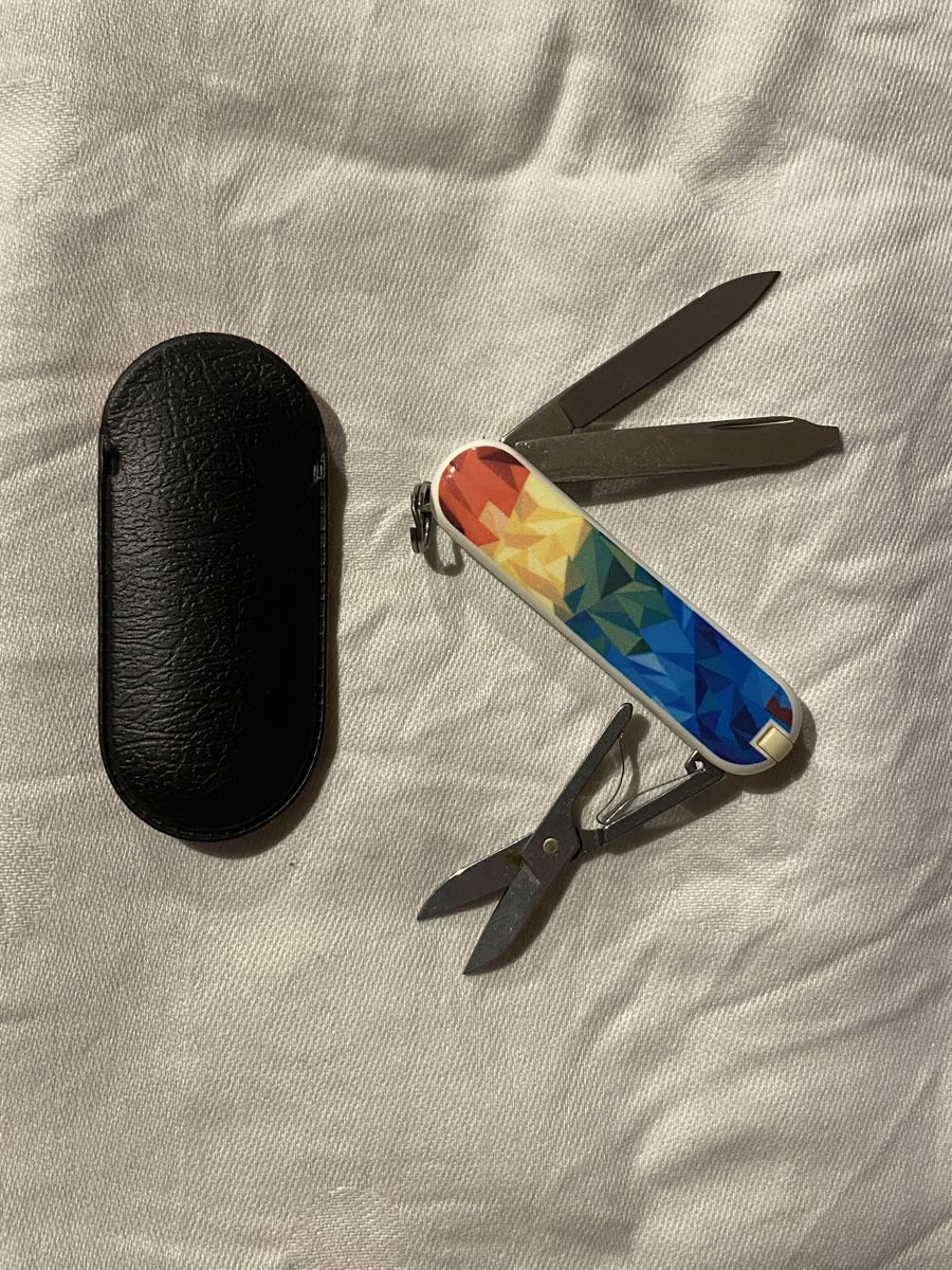 Victorinox Coltelli tascabile: Victorinox Guacamaya 2017 – Nuovo (secondo la descrizione) da Dotnacht venduto da 007ym 1