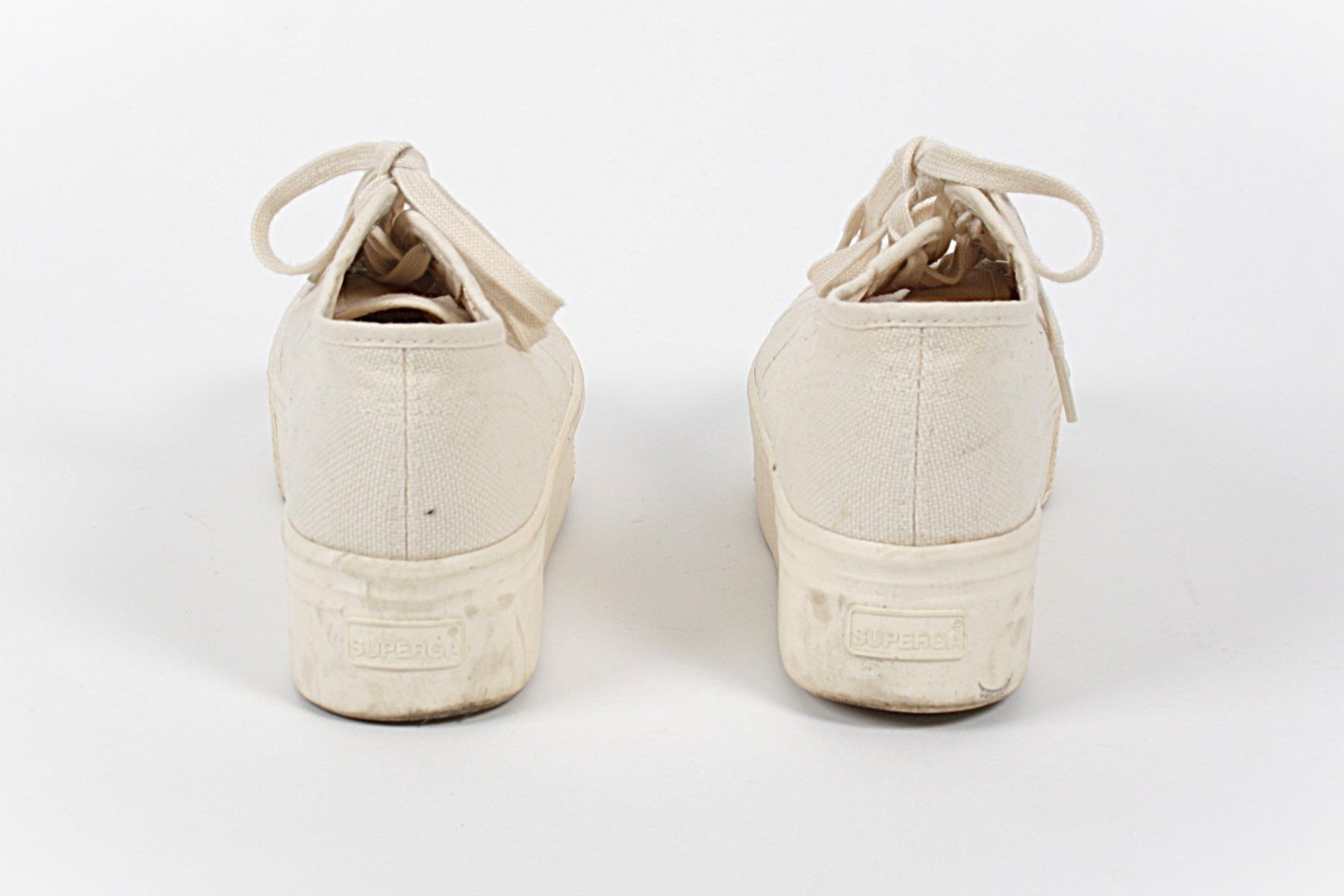 Superga Damenschuhe: SUPERGA Schuhe créme – Gebraucht aus Zollikofen von Restwert_Zollikofen 2