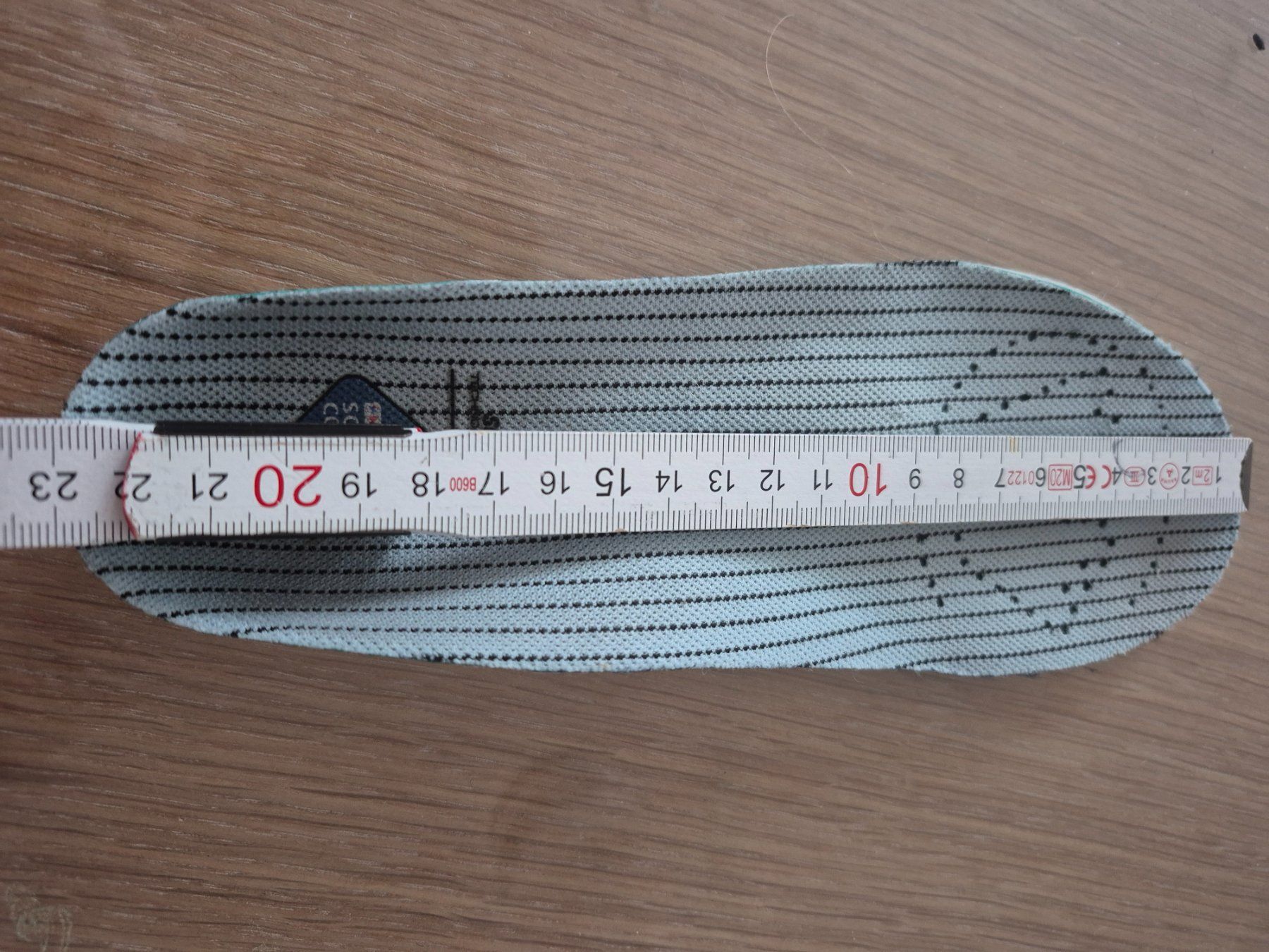 Scarpe da donna: atomic skischuhe 23-23.5cm – Usato da Spiez venduto da V.H.K. 6