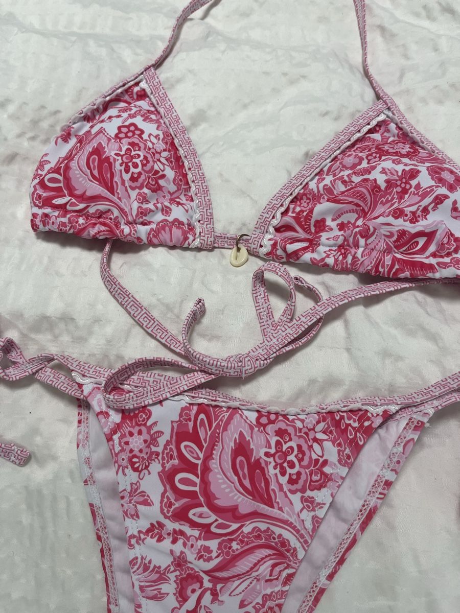 Costumi da bagno & Bikini: Bikini mit Blumenmuster, Gr. 36🌸 – Usato da Möhlin venduto da eny_lsk7 1