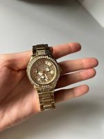 Uhr