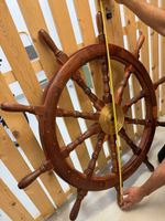 Schiffs-Steuerrad aus Holz