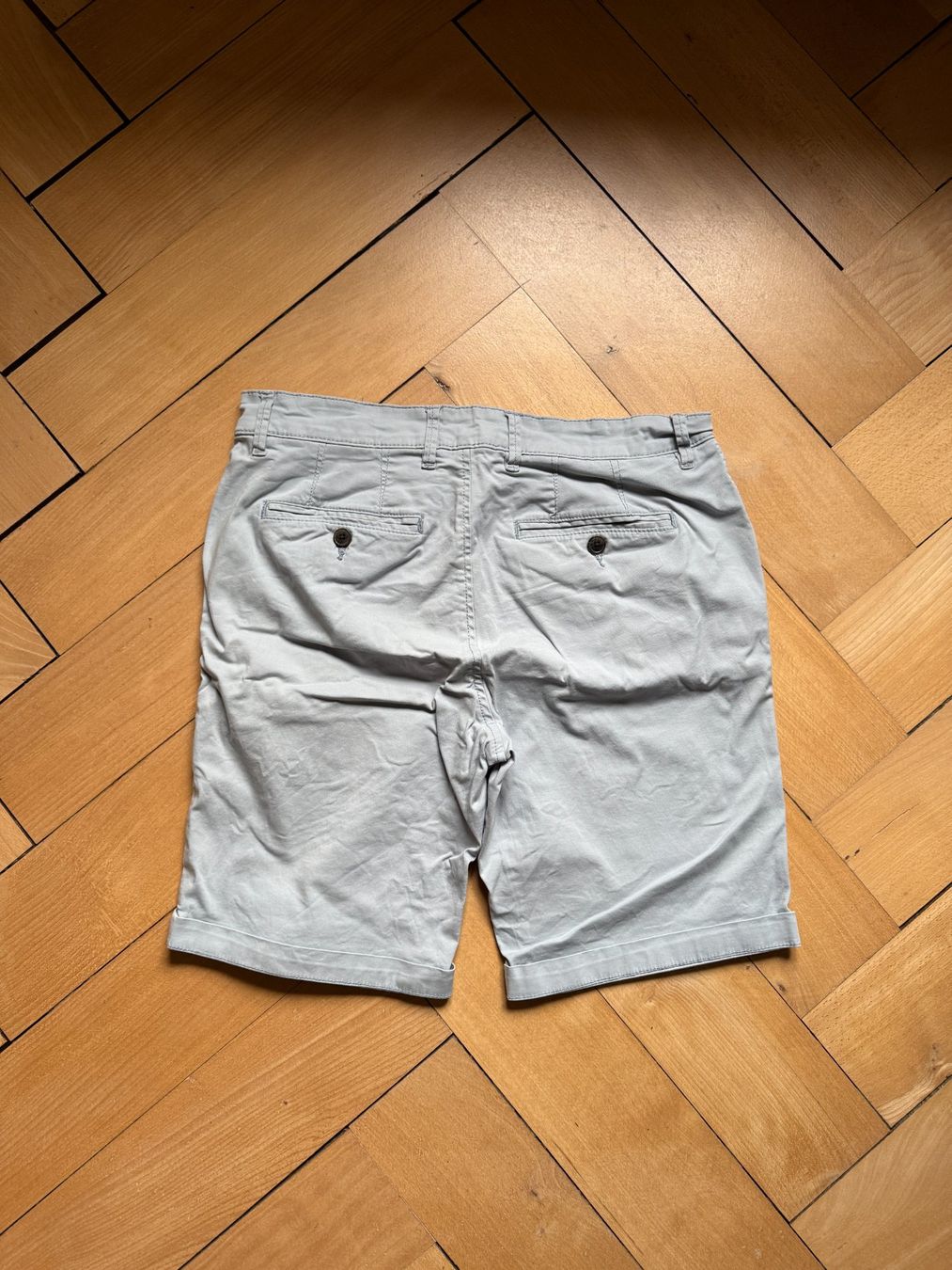 Selected Pantaloni: SELECTED HOMME - Shorts hellblau M – Usato da Zürich venduto da Diazaio 1