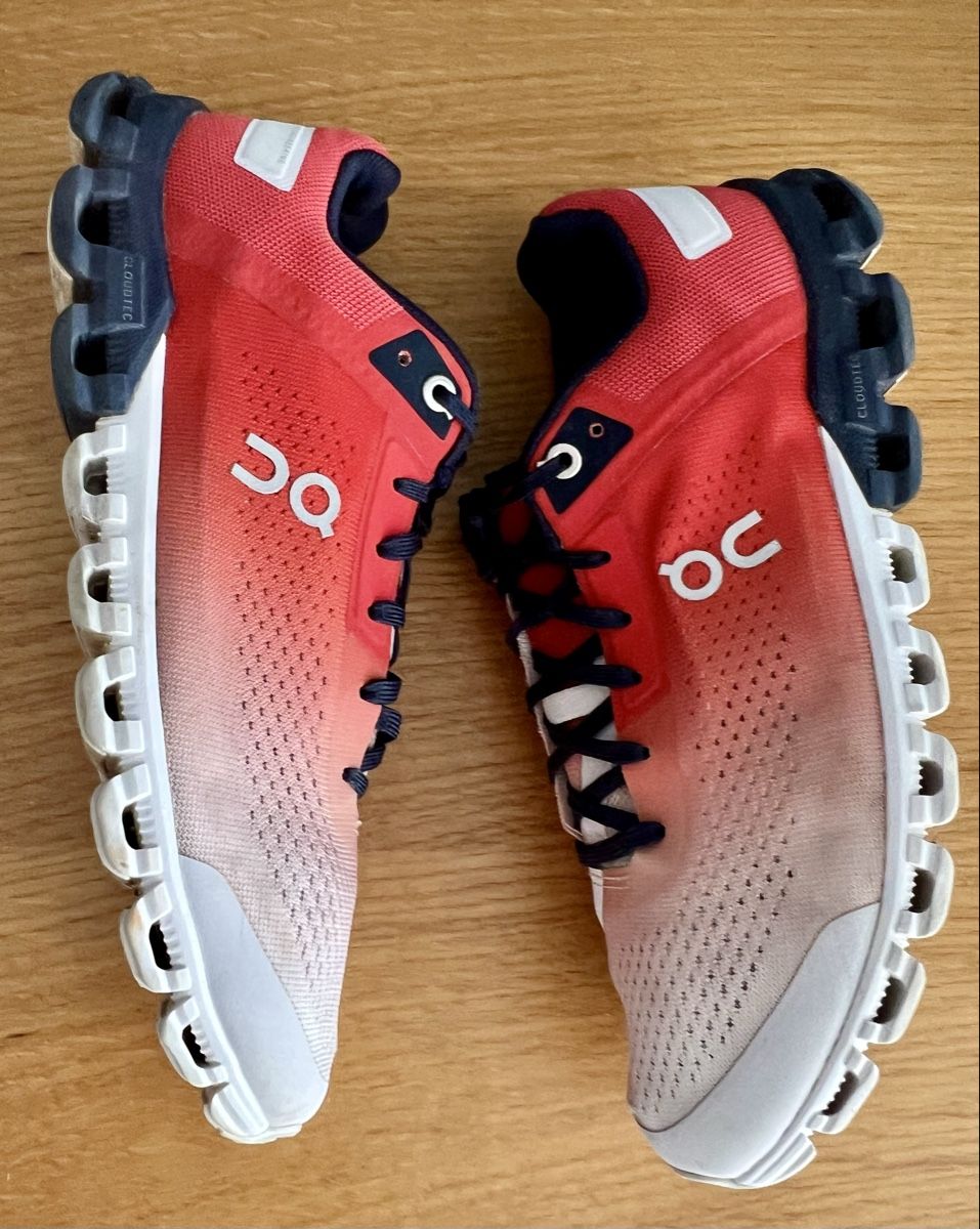 On Damenschuhe: Chaussures de course ON Cloud 40.5 femme – Gebraucht aus Lausanne von Lyl-ch 3