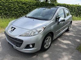 Peugeot 207 1.4i 16v frisch ab MFK