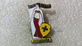 Ansteckpin 166: annabelle