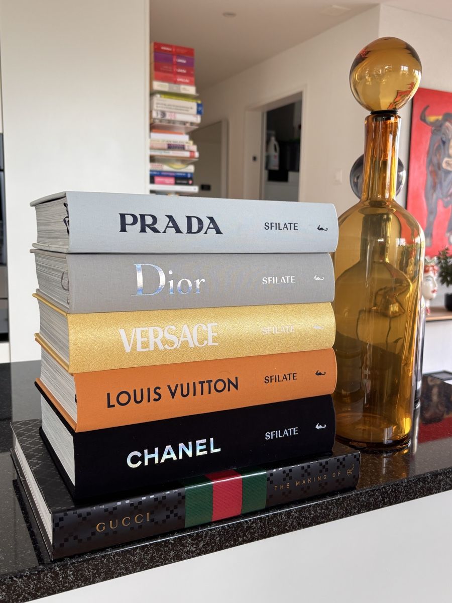 Libri: Coffee Table BOOKS – Nuovo (secondo la descrizione) da Küssnacht am Rigi venduto da pat_6r9x