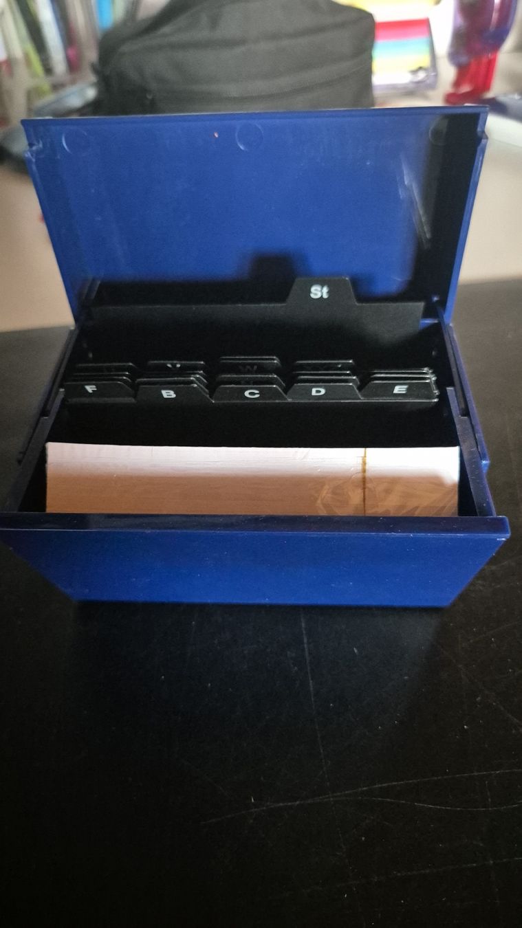 Cartoline: Karteibox mit Karteikarten – Usato da Mühleberg venduto da Pusteblume94