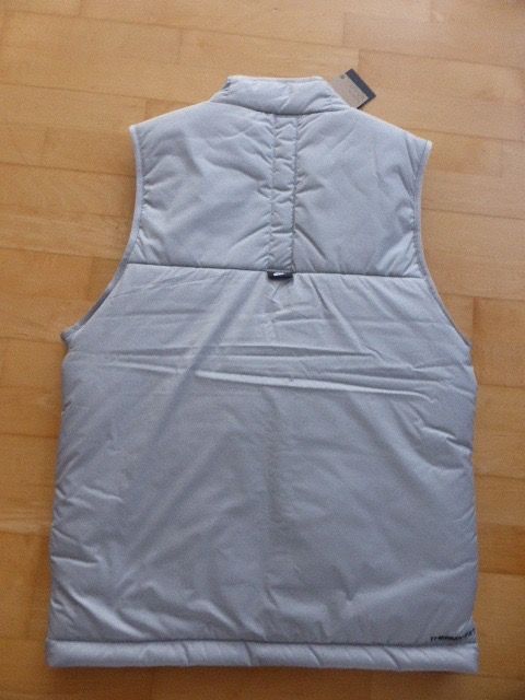 Nike Gilets: Nike Sport  Freizeit Weste, Men, Gr. S, neu – Neuf avec emballage d'origine à Chur par Jacky17 3