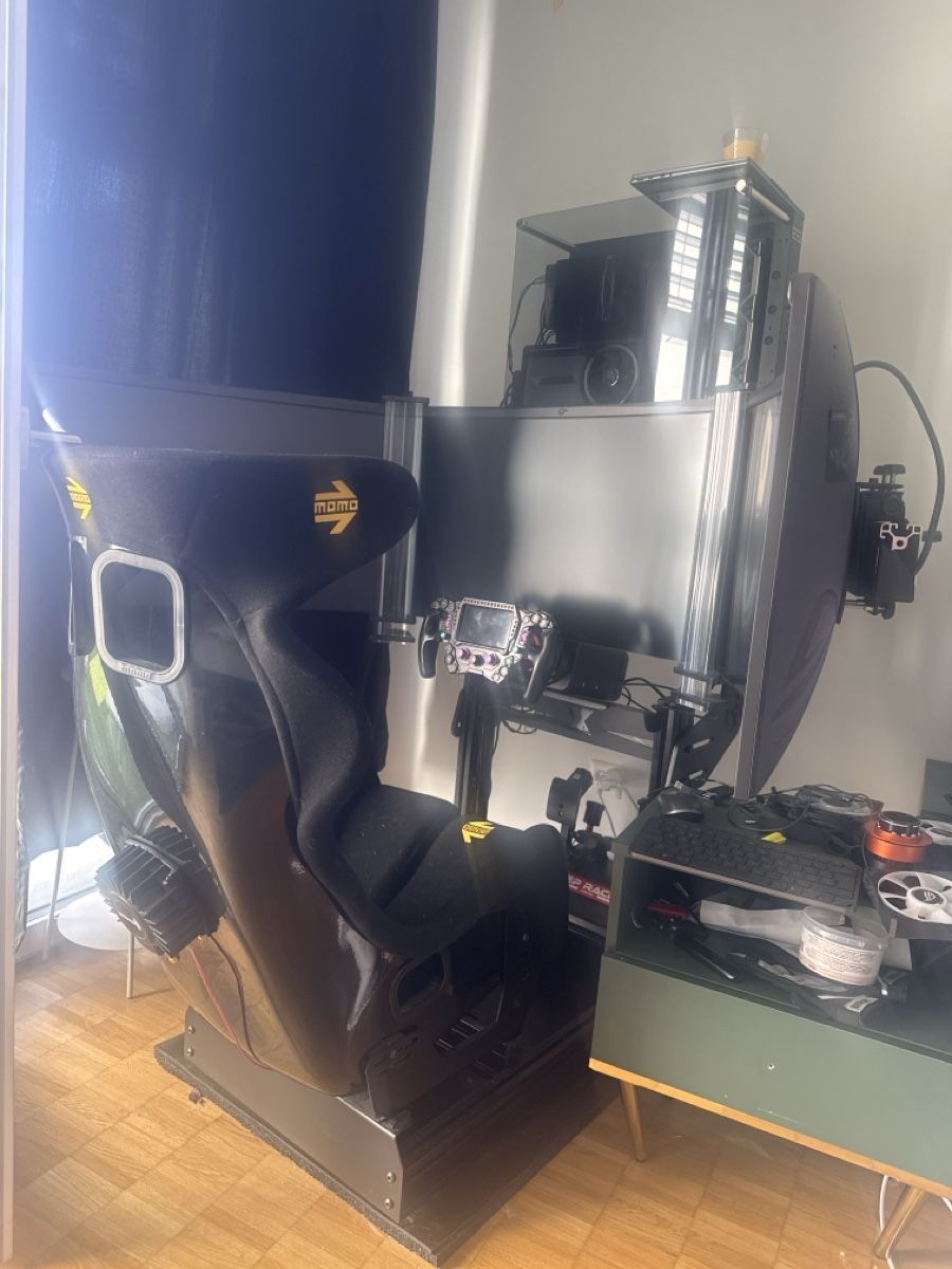 Controller: SIM Racing setup (Komplet ) – Gebraucht aus Regensdorf von ald_kpq8