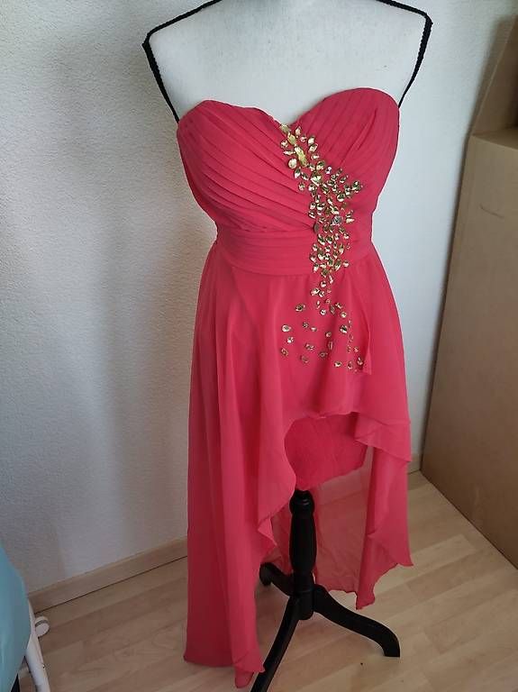 Vestiti: Abendkleid, Grösse 36, nur einmal getragen! – Usato da Zürich venduto da njerryrocky
