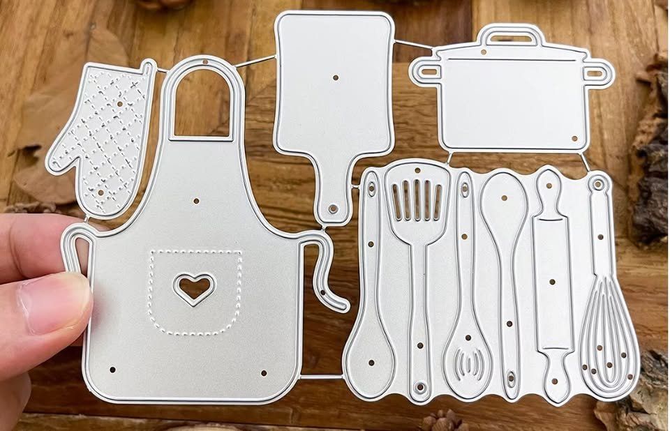 Sciablone: Neues Stanzschablonen-Set Kochen /  Backen / Küche – Nuovo e nell'imballaggio originale da Effretikon venduto da wenuss