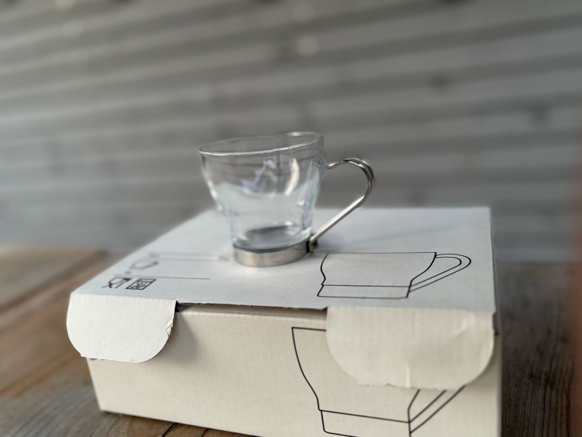 Ikea Bicchieri: Espresso 6er Set Gläser mit Metallhalterung – Usato da Würenlos venduto da Ashley24 1