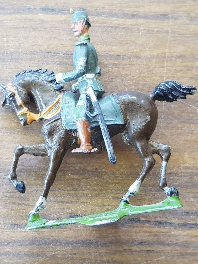 Figuren: Zinnfigur antik - Soldat Nr.3 – Gebraucht aus Mörschwil von antiksalon 3