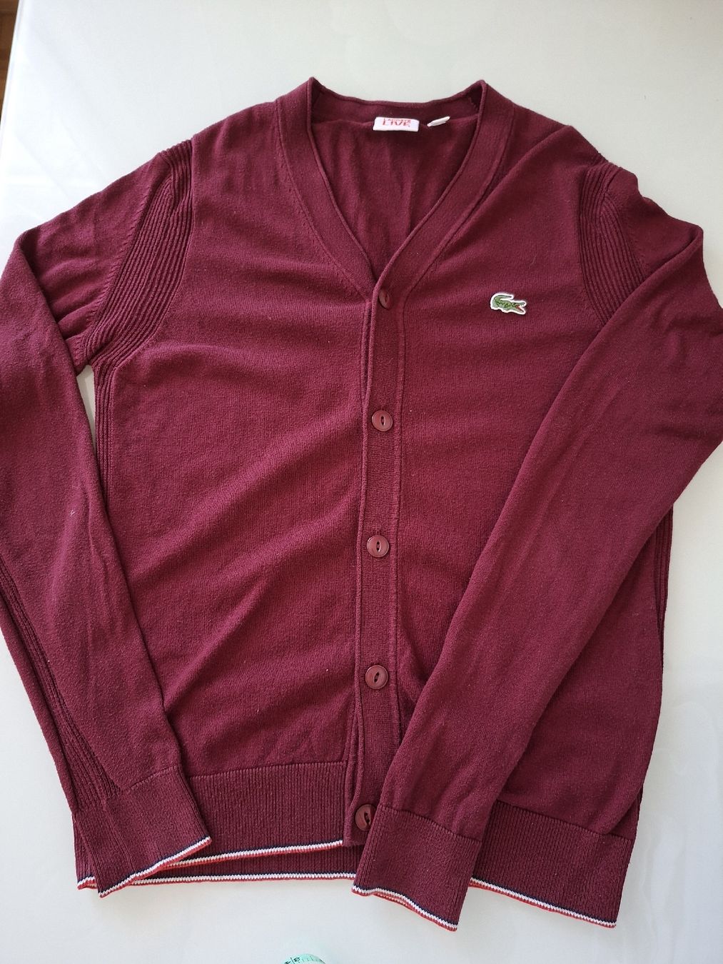 Lacoste Maglioni & Felpe: Cardigan Lacoste LIVE bordeaux, taille S,  – Usato da Renens VD venduto da ser_j2fn 1