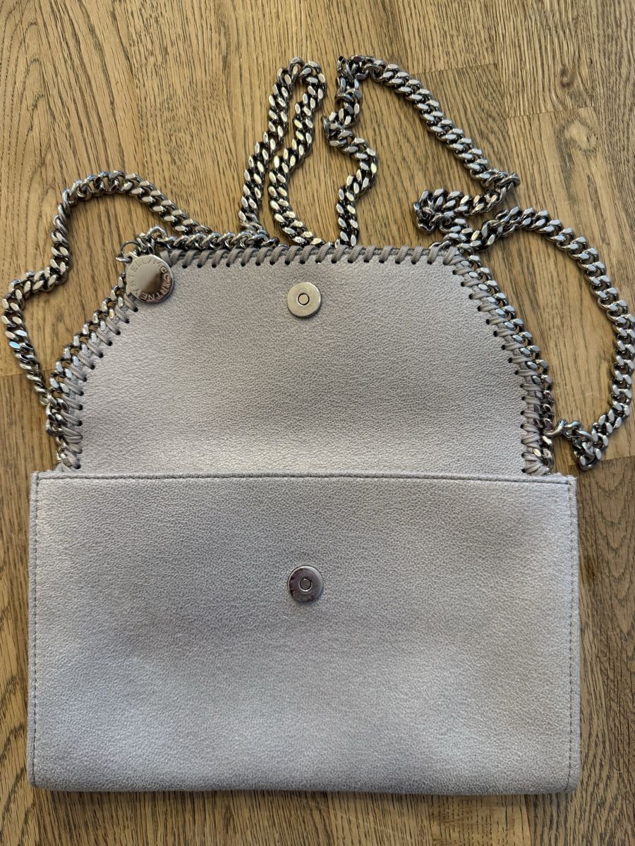 Stella McCartney Borse da donna: Stella McCartney Falabella Wallet on Chain hellgrau – Nuovo (secondo la descrizione) da St. Moritz venduto da maric4 2
