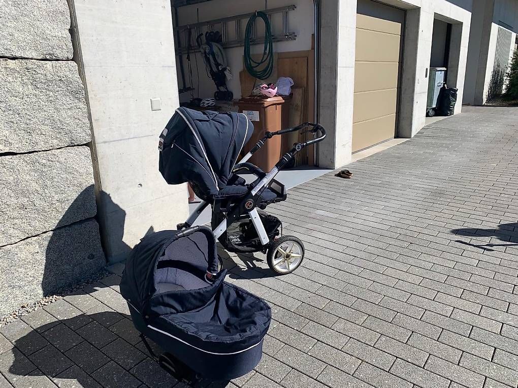 Kinderwagen: Hartan Kinderwagen – Gebraucht aus Arth von a_a_n5vp 3