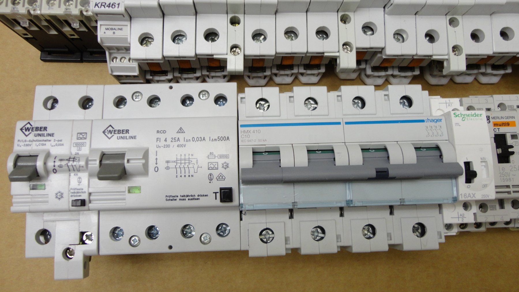 Alimentazione elettrica: FI/LS WEBER UNILINE Leitungsschutzschalter – Usato da Emmen venduto da Dora024 5
