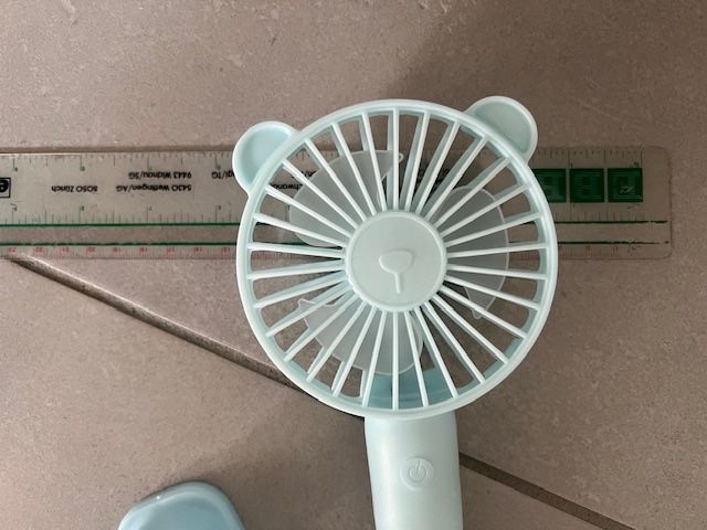 Ventilatori: Kleiner Hand-Ventilator – Usato da Neerach venduto da romiping 6