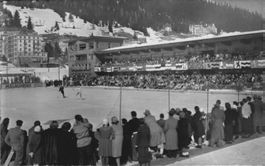 Originale alte Fotokarte, Eiskunstlauf in Davos!