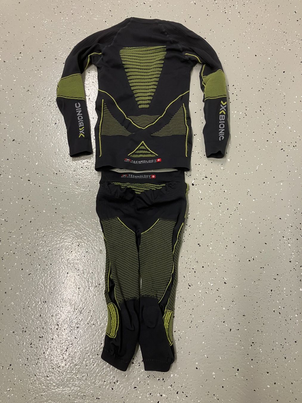X-bionic Sous-vêtements: X-Bionic Thermounterwäsche-Set – D'occasion à Lenk im Simmental par Jrg7410 1