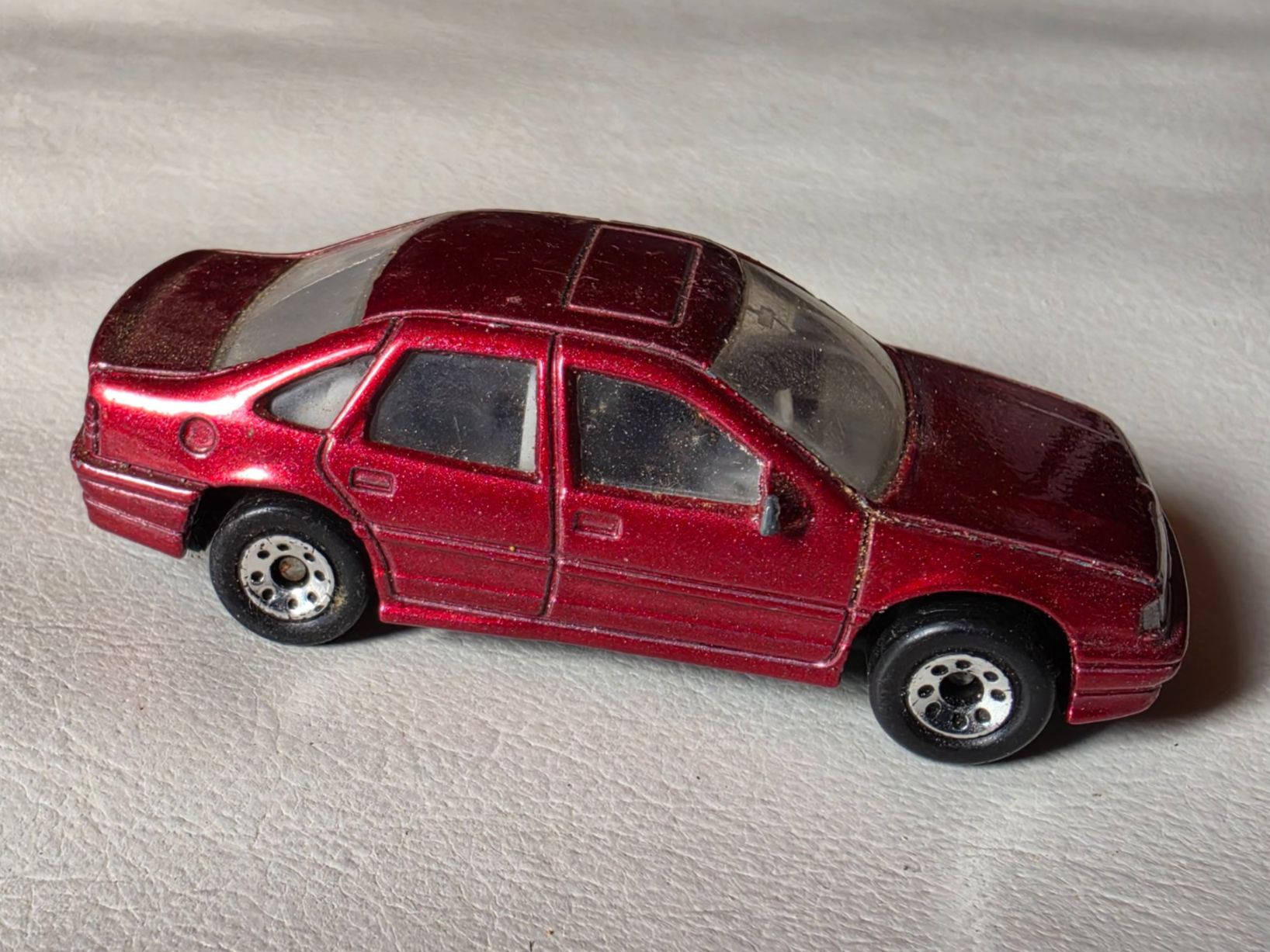 Matchbox Modellini d'auto: Matchbox Modellauto Vectra Cavalier GSi 2000 1989 – Usato da Fischbach-Göslikon venduto da PitBullDoll 1