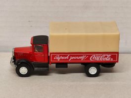 Coca-Cola Truck  Länge 10,5 cm  (15)